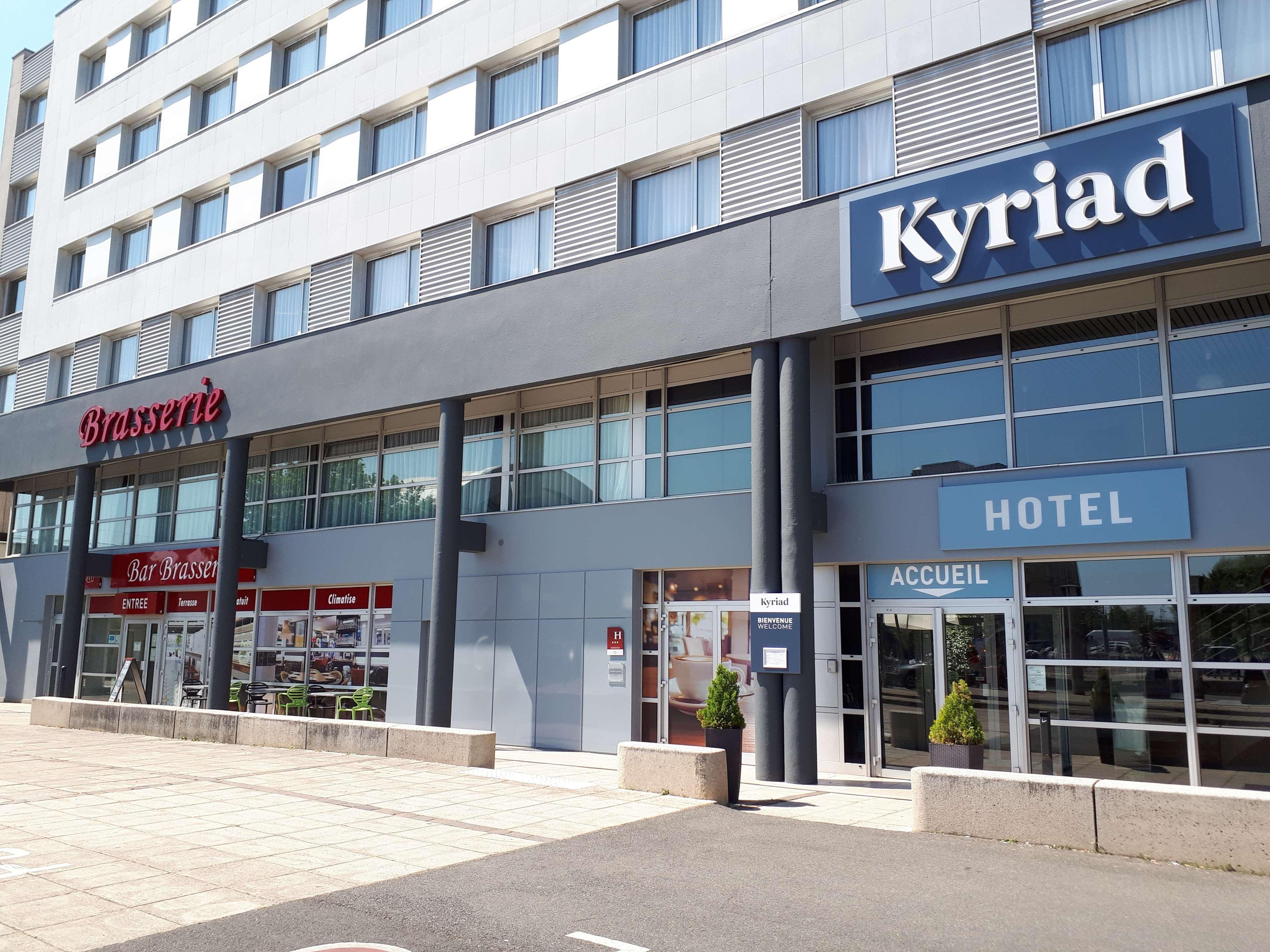 Hotel Kyriad Tours St Pierre Des Corps Gare Saint-Pierre-des-Corps Exterior foto