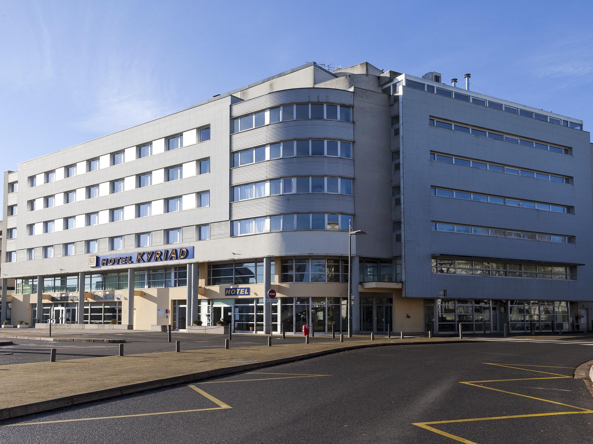 Hotel Kyriad Tours St Pierre Des Corps Gare Saint-Pierre-des-Corps Exterior foto